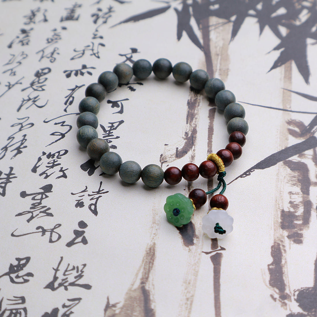 Green Sandalwood Bracelet: The Perfect Interweaving of Natural Charisma, Cultural Heritage, and Mind - Body Harmony